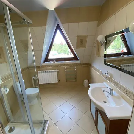 25 H Apartment *